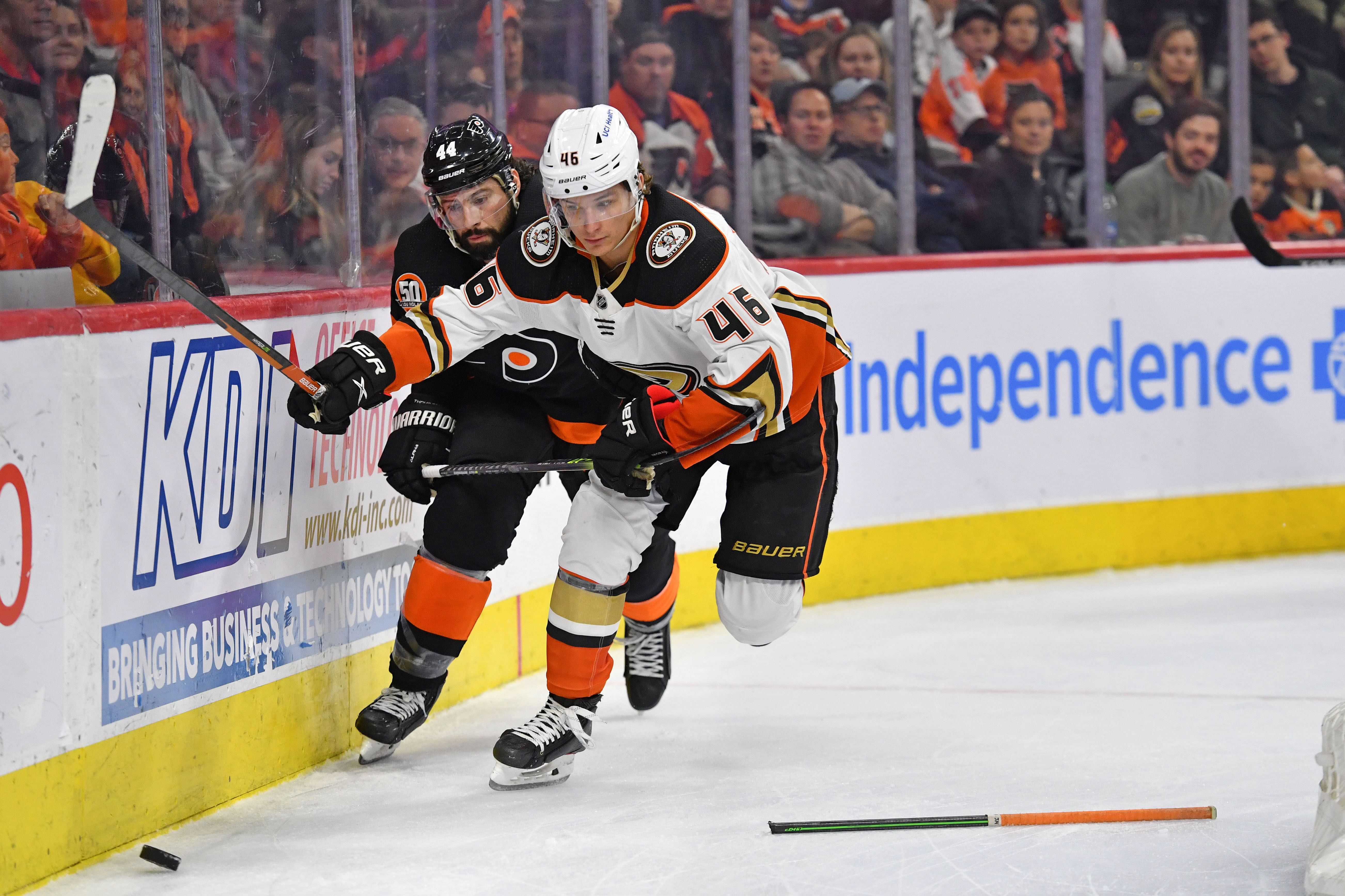 Trevor Zegras makes sense for Philadelphia (Imagn)